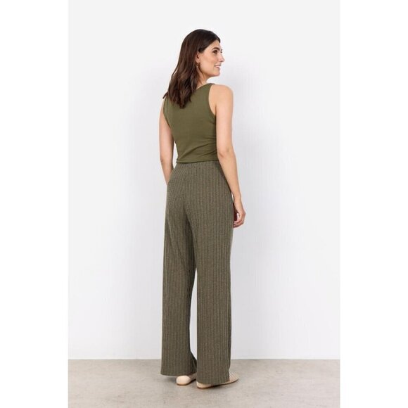 NWT SOYA CONCEPT Pylle Olive Tank Top - Picture 3 of 5